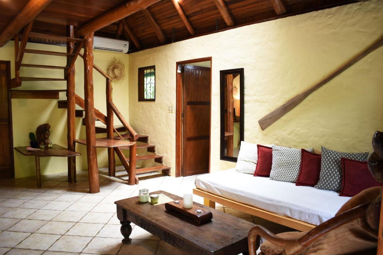 Pachamama Lodge Playa Santa Teresa  Экстерьер фото