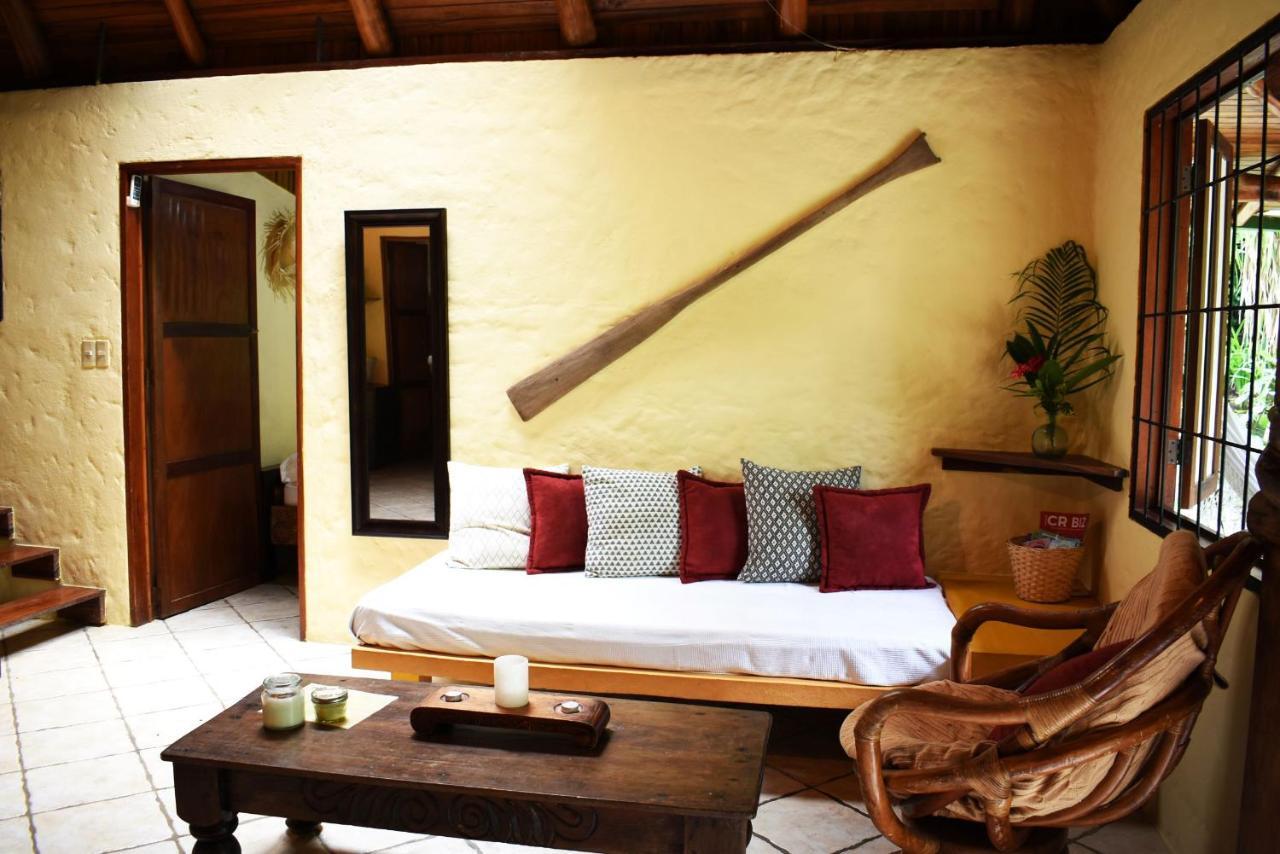 Pachamama Lodge Playa Santa Teresa  Экстерьер фото