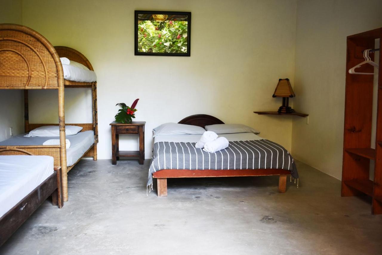 Pachamama Lodge Playa Santa Teresa  Экстерьер фото